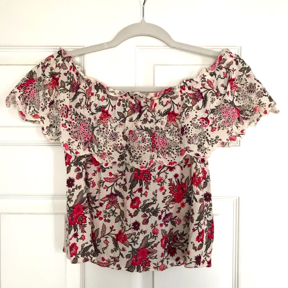 American Eagle Off The Shoulder Floral Top XS